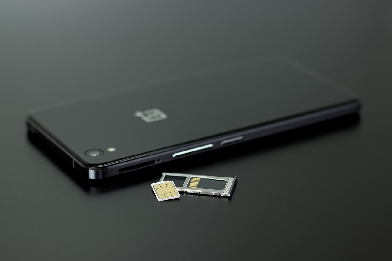 格安SIMのスマホセットで端末をお得に割引する方法は？