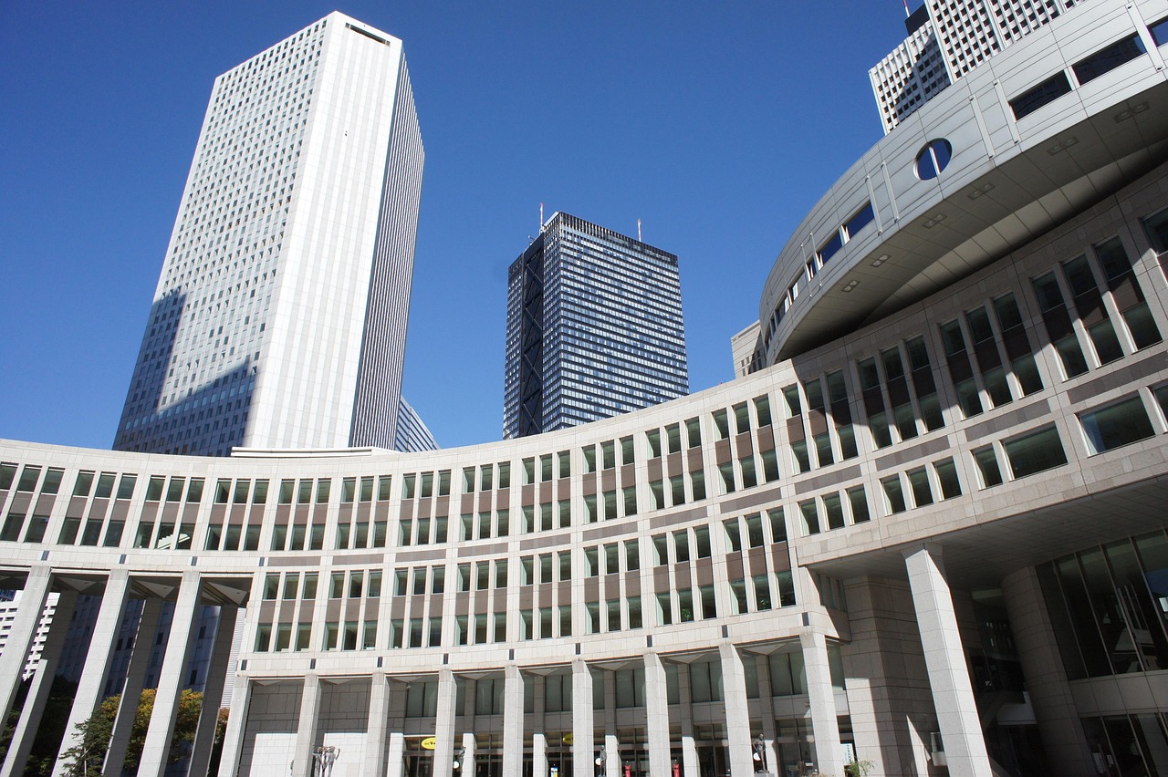 esimと格安SIMの比較で選ぶべきポイントは？